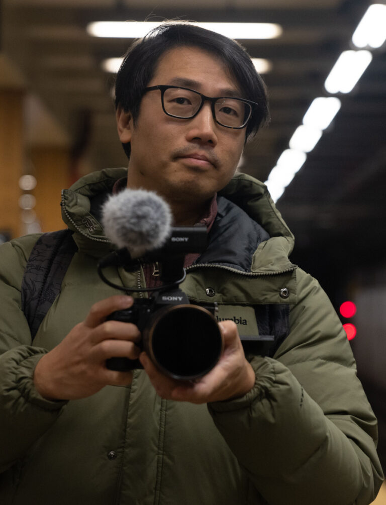 Portrait photo of director Alvin Tsang